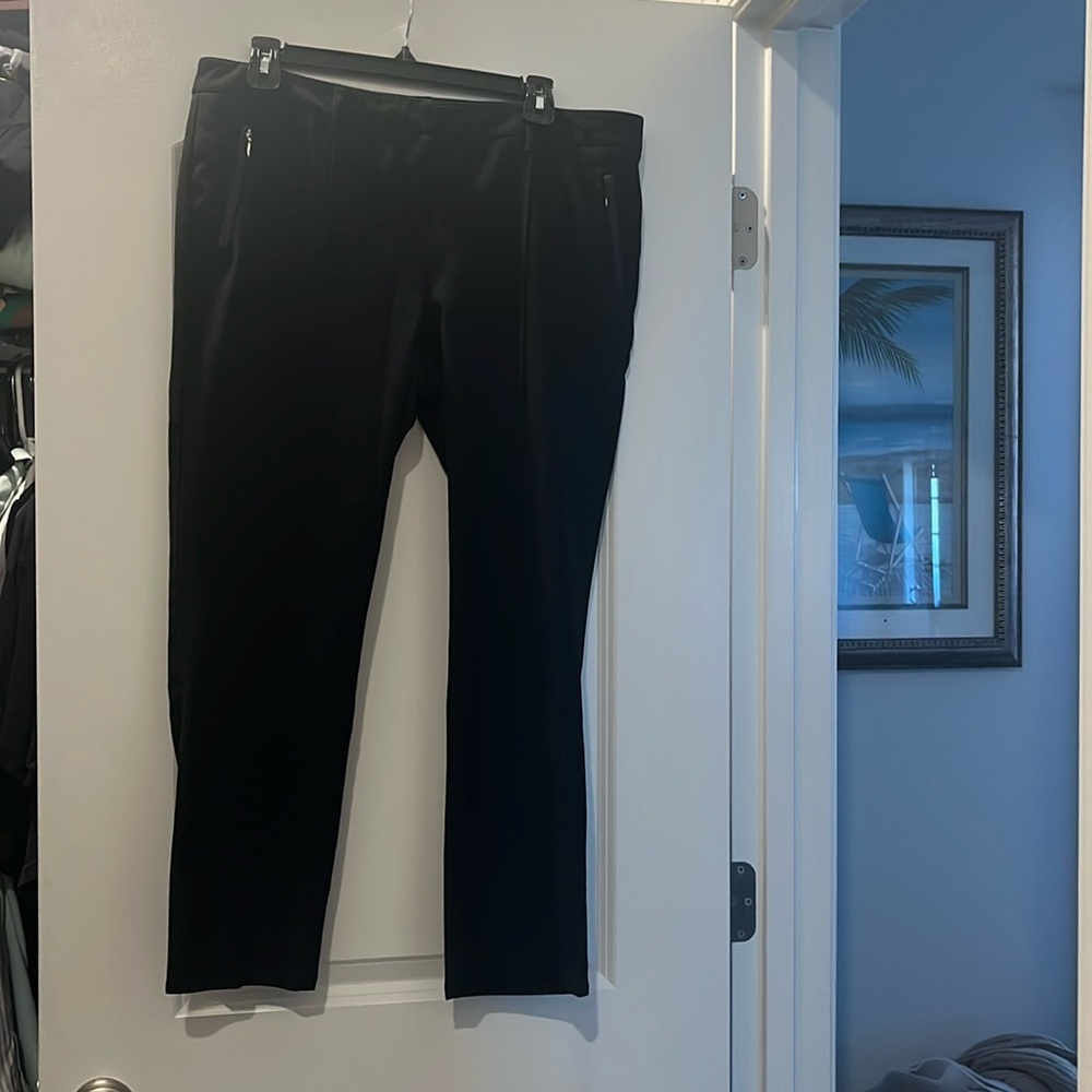 Size 12 New York and company black pants